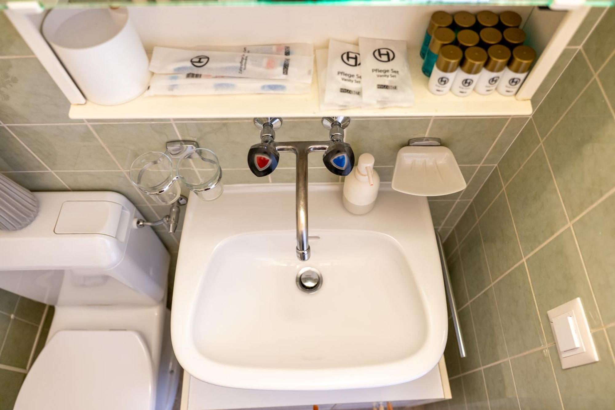 Gemuetliche Grosse Wohnung Naehe Uni Basel Ngoại thất bức ảnh