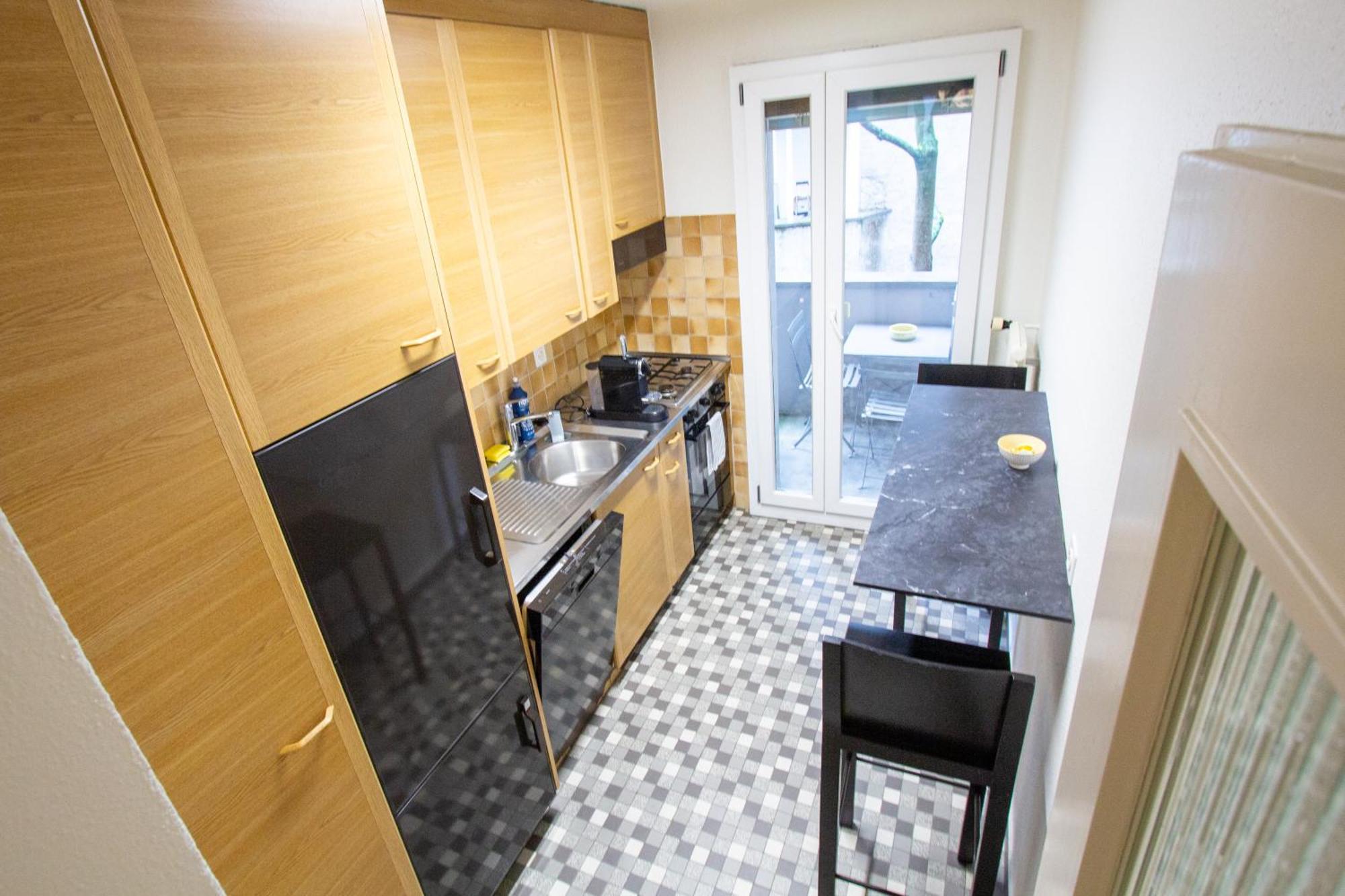 Gemuetliche Grosse Wohnung Naehe Uni Basel Ngoại thất bức ảnh